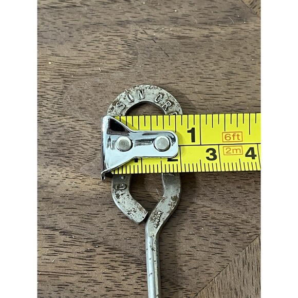 Vintage C.R. Nelson Creamery Sanitary Dairy Milk Cap Opener - Picture 6 of 6